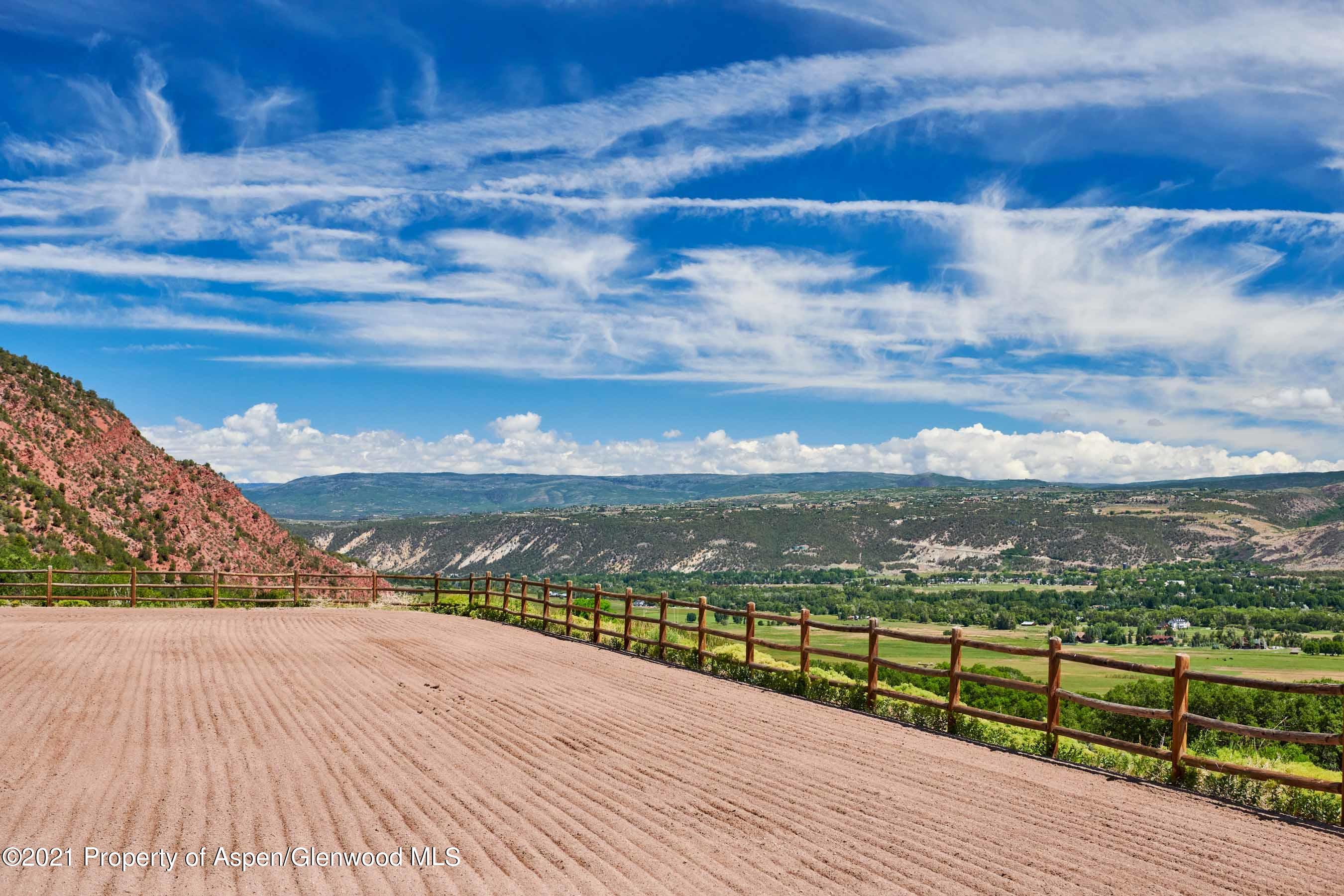 403 Lester Lane Basalt, CO 81621 - Photo 28 of 31 a view of city and ocean