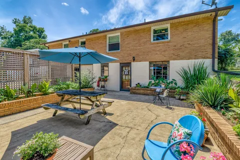 $425,000 | 207 Bonnafield Drive, Hermitage, TN 37076