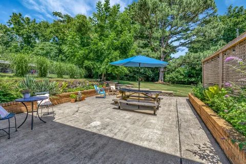 $425,000 | 207 Bonnafield Drive, Hermitage, TN 37076