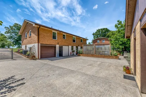 $425,000 | 207 Bonnafield Drive, Hermitage, TN 37076