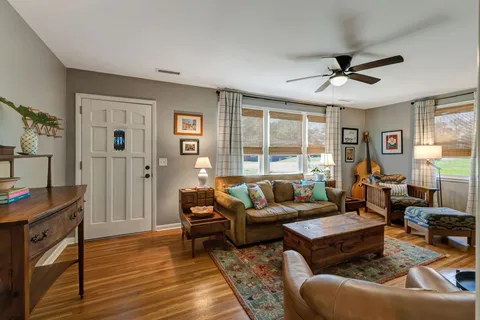 $425,000 | 207 Bonnafield Drive, Hermitage, TN 37076