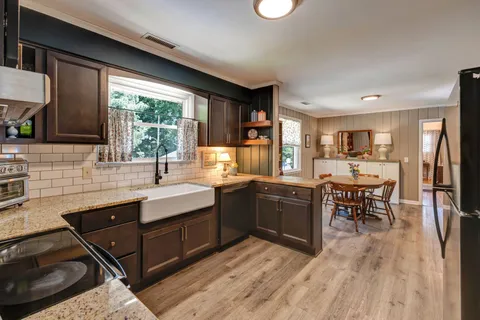 $425,000 | 207 Bonnafield Drive, Hermitage, TN 37076