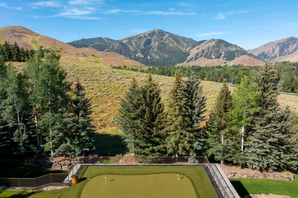 $14,995,000 | 100 Wedeln Lane, Sun Valley, ID 83353