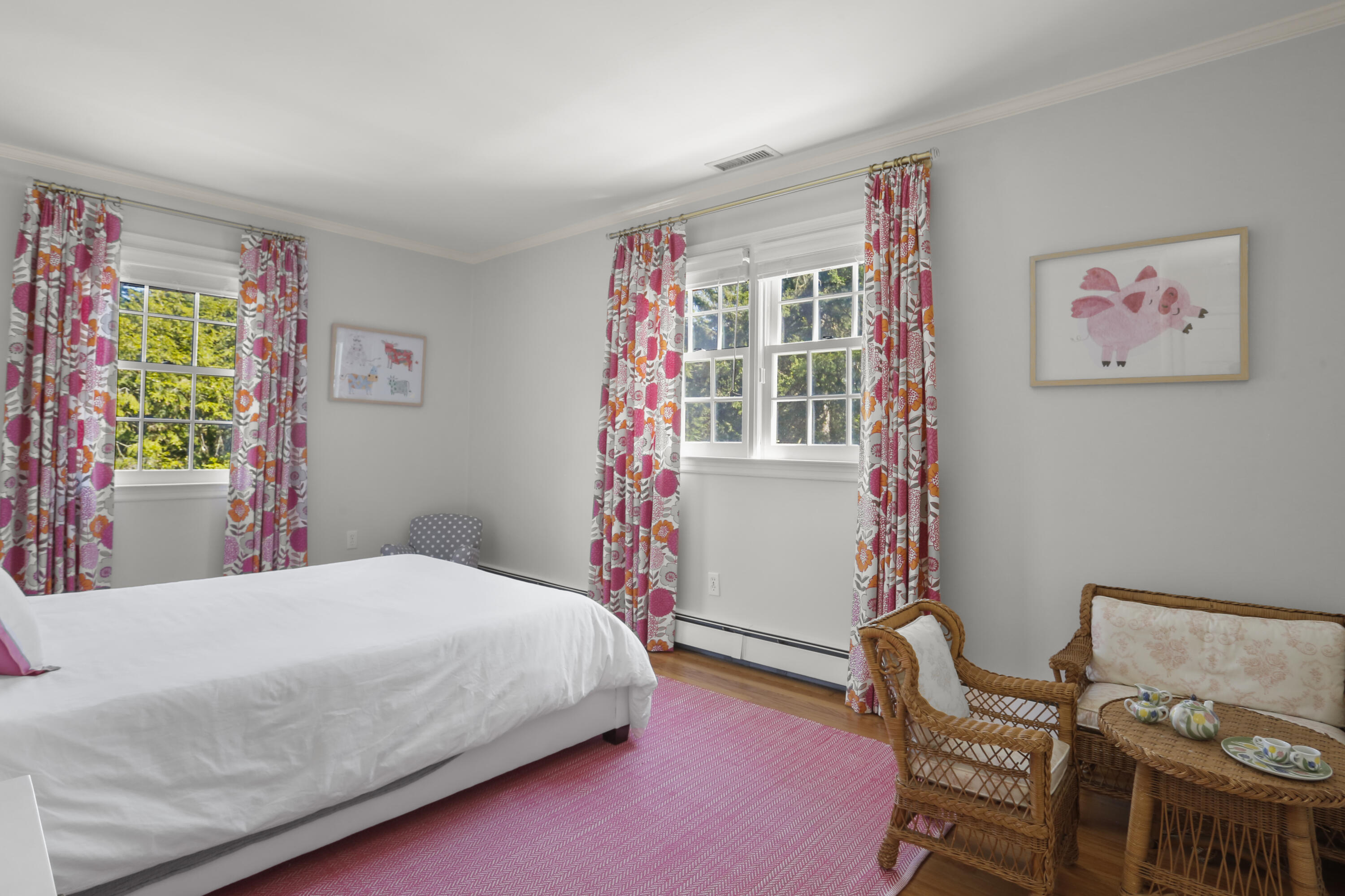 10 Saddle Ridge Road Darien, CT 06820 - Photo 21 of 41 a bedroom with a bed and a window