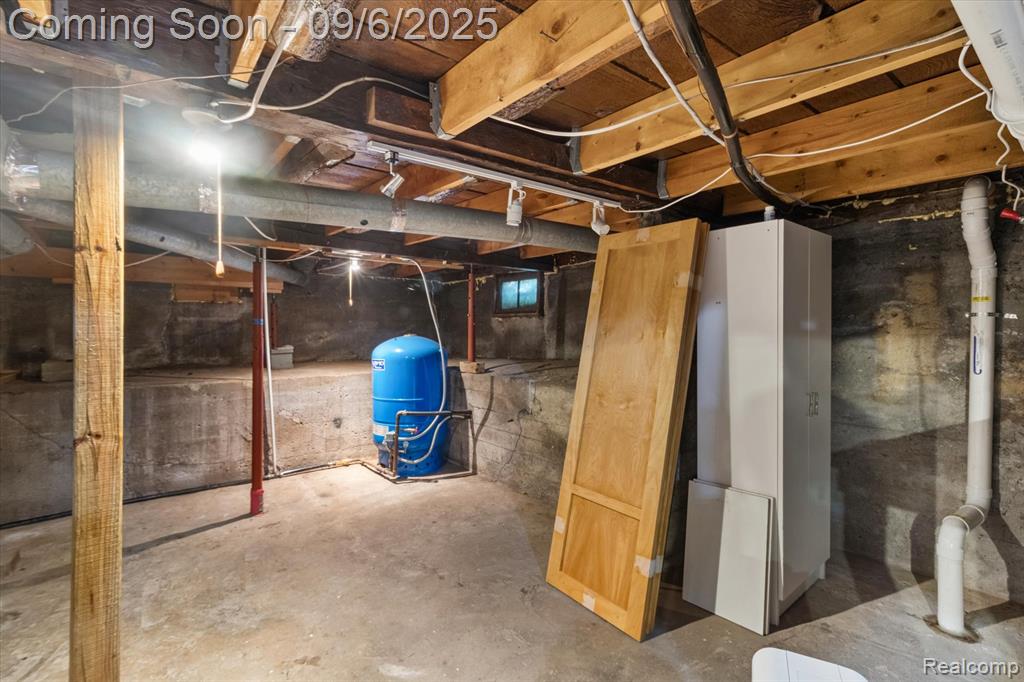 265 East Livingston Road Highland, MI 48356 - Photo 29 of 41 Gallery Image 29
