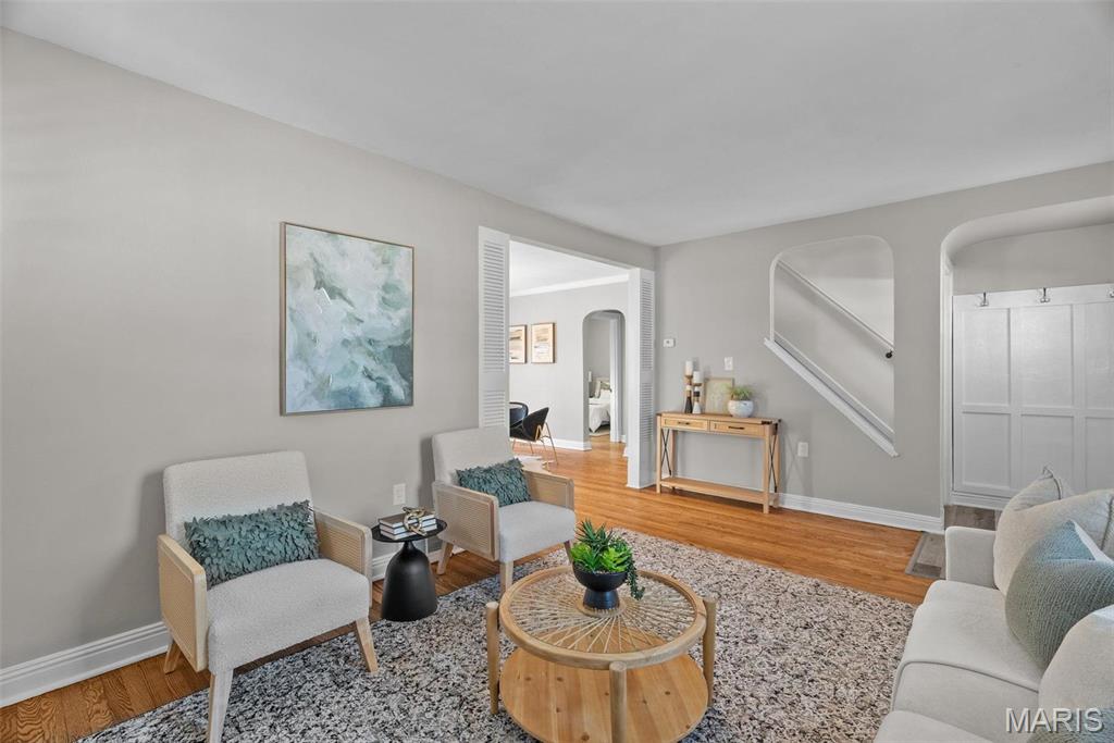 1126 Bopp Road St. Louis, MO 63131 - Photo 6 of 56 Gallery Image 6