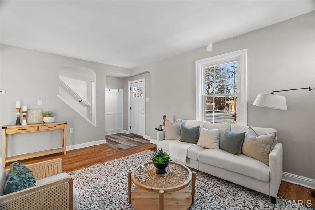 1126 Bopp Road St. Louis, MO 63131 - Photo 7 of 56 Gallery Image 7