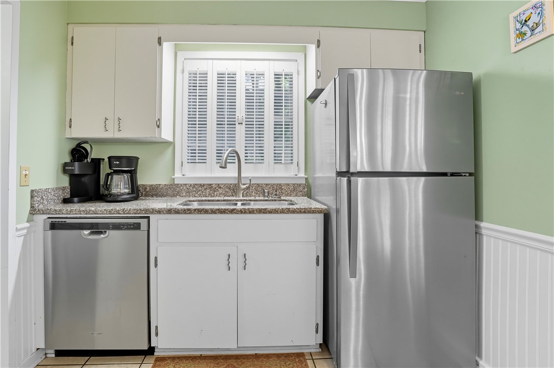 1460 Ocean Boulevard, Unit 101 St. Simons Island, GA 31522 - Photo 7 of 31