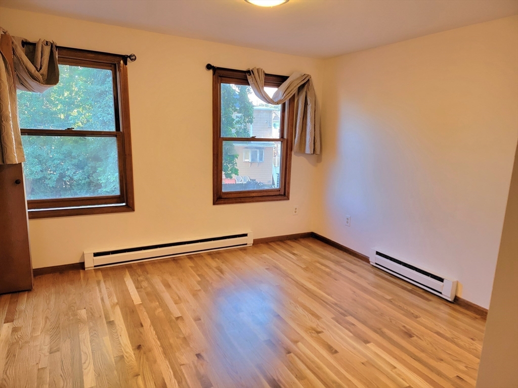 18 Apthorp Street, Unit E Quincy, MA 02170 - Photo 6 of 13