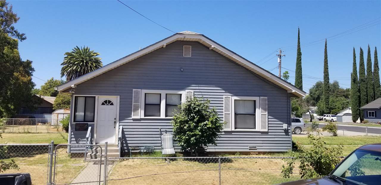 381 Aleut Street Biggs, CA 95917 - Photo 4 of 35 a front view of house with yard