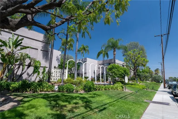 $3,600 | 523 Fairview Avenue, Arcadia, CA 91007