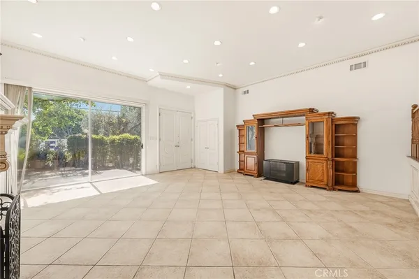 $3,600 | 523 Fairview Avenue, Arcadia, CA 91007