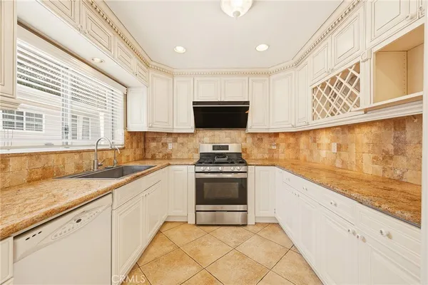 $3,600 | 523 Fairview Avenue, Arcadia, CA 91007