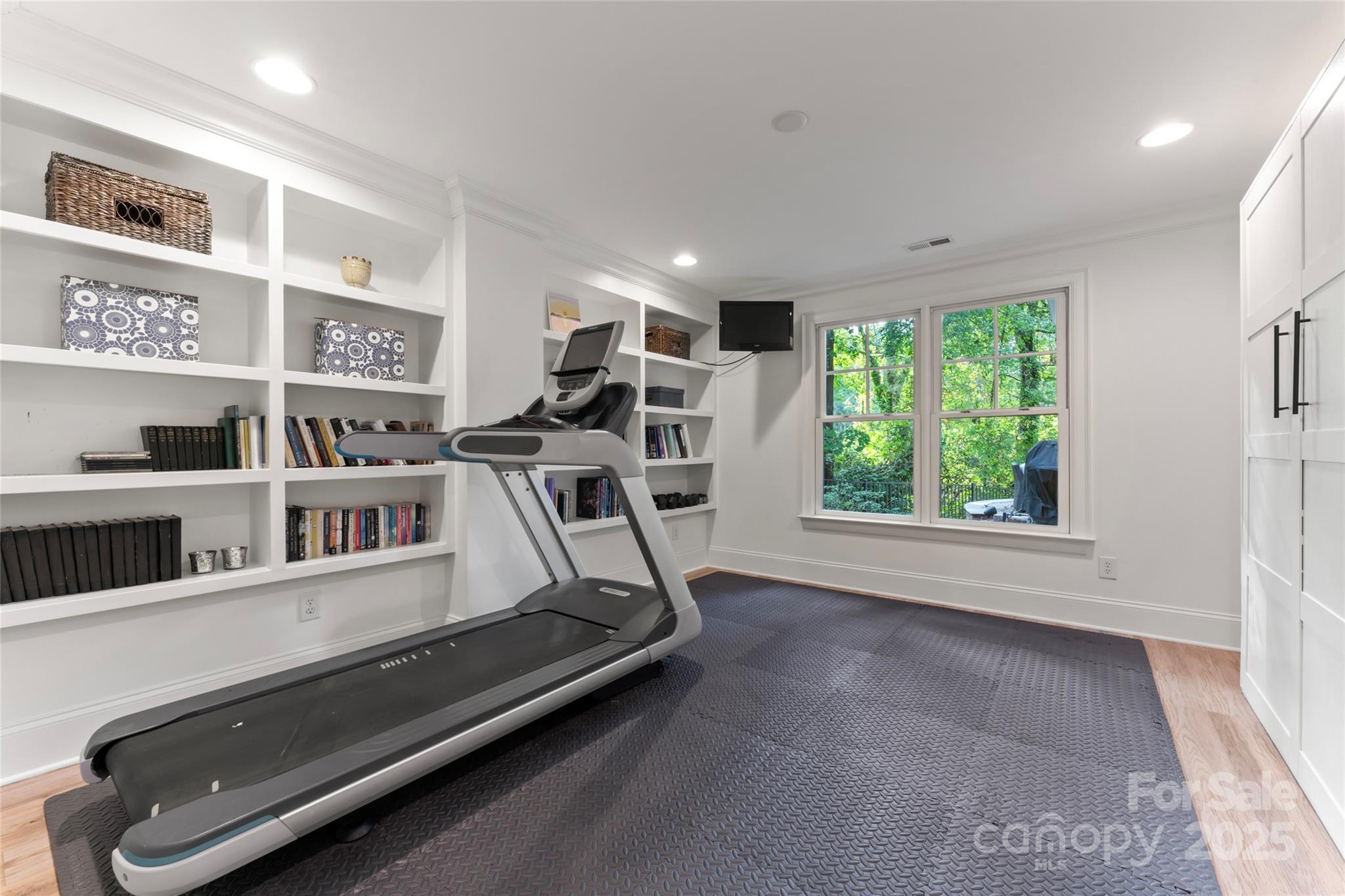 235 Grey Road Davidson, NC 28036 - Photo 31 of 37 a view of a room with gym equipment