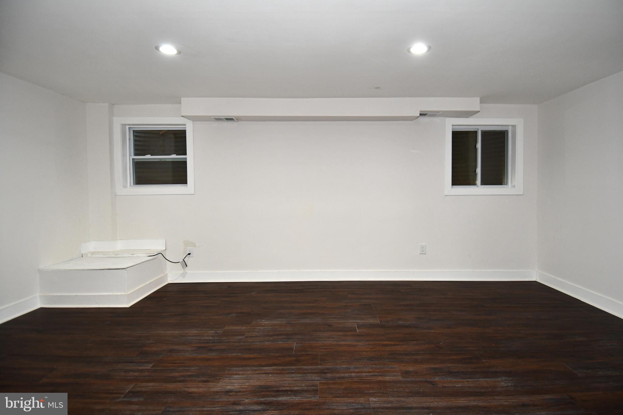 9201 Three Oaks Drive Silver Spring, MD 20901 - Photo 40 of 57