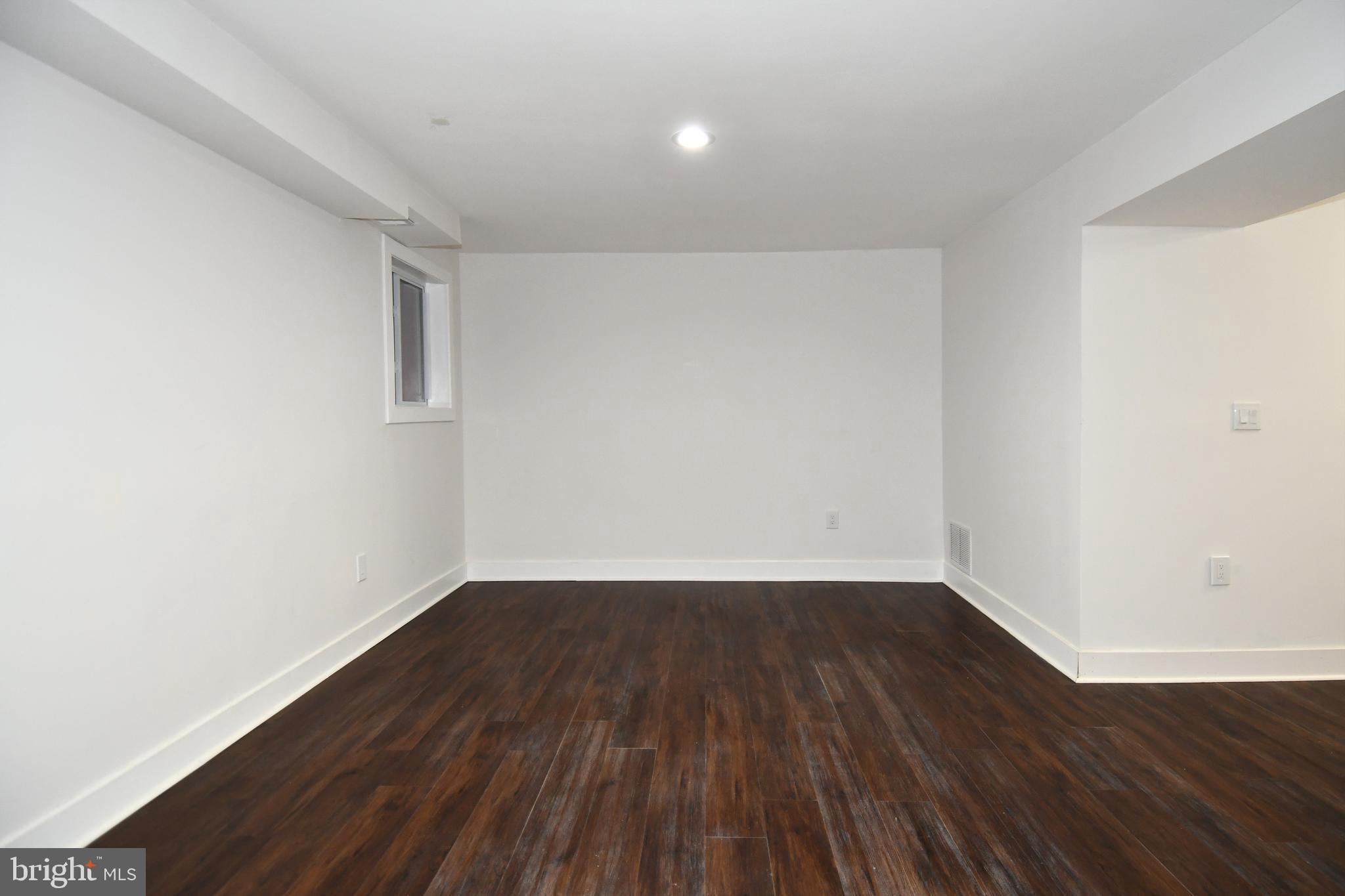 9201 Three Oaks Drive Silver Spring, MD 20901 - Photo 42 of 57