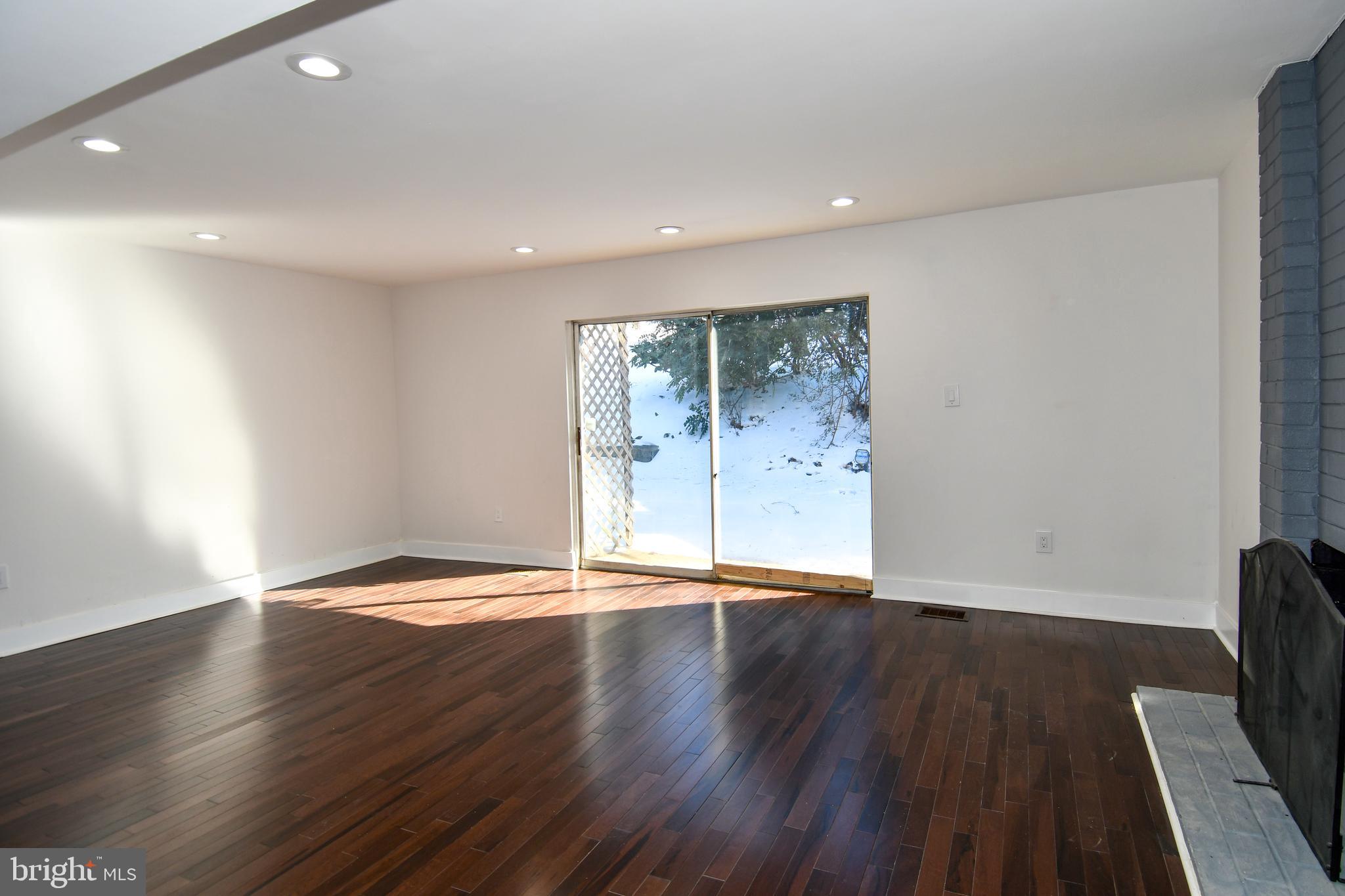 9201 Three Oaks Drive Silver Spring, MD 20901 - Photo 49 of 57