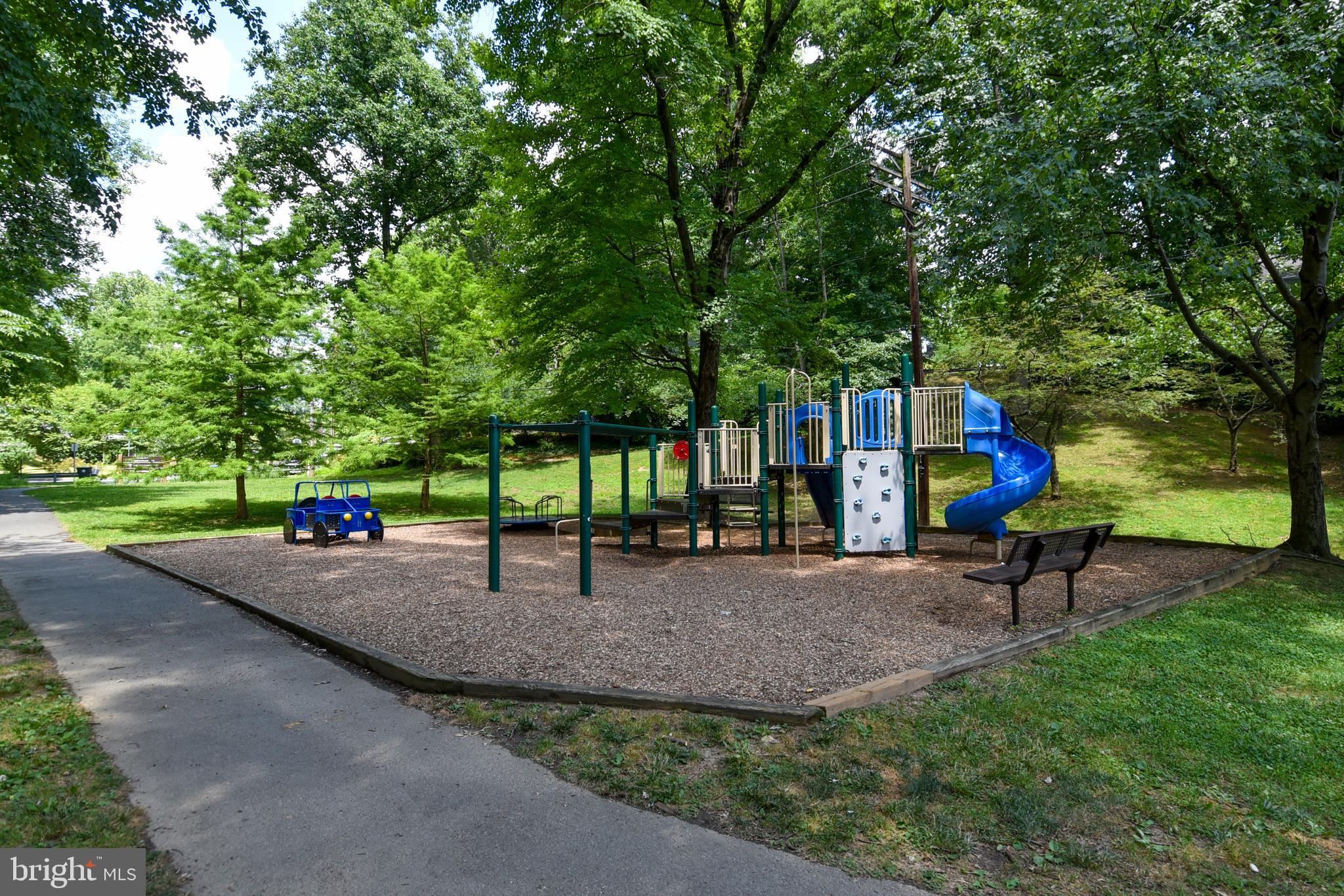9201 Three Oaks Drive Silver Spring, MD 20901 - Photo 54 of 56