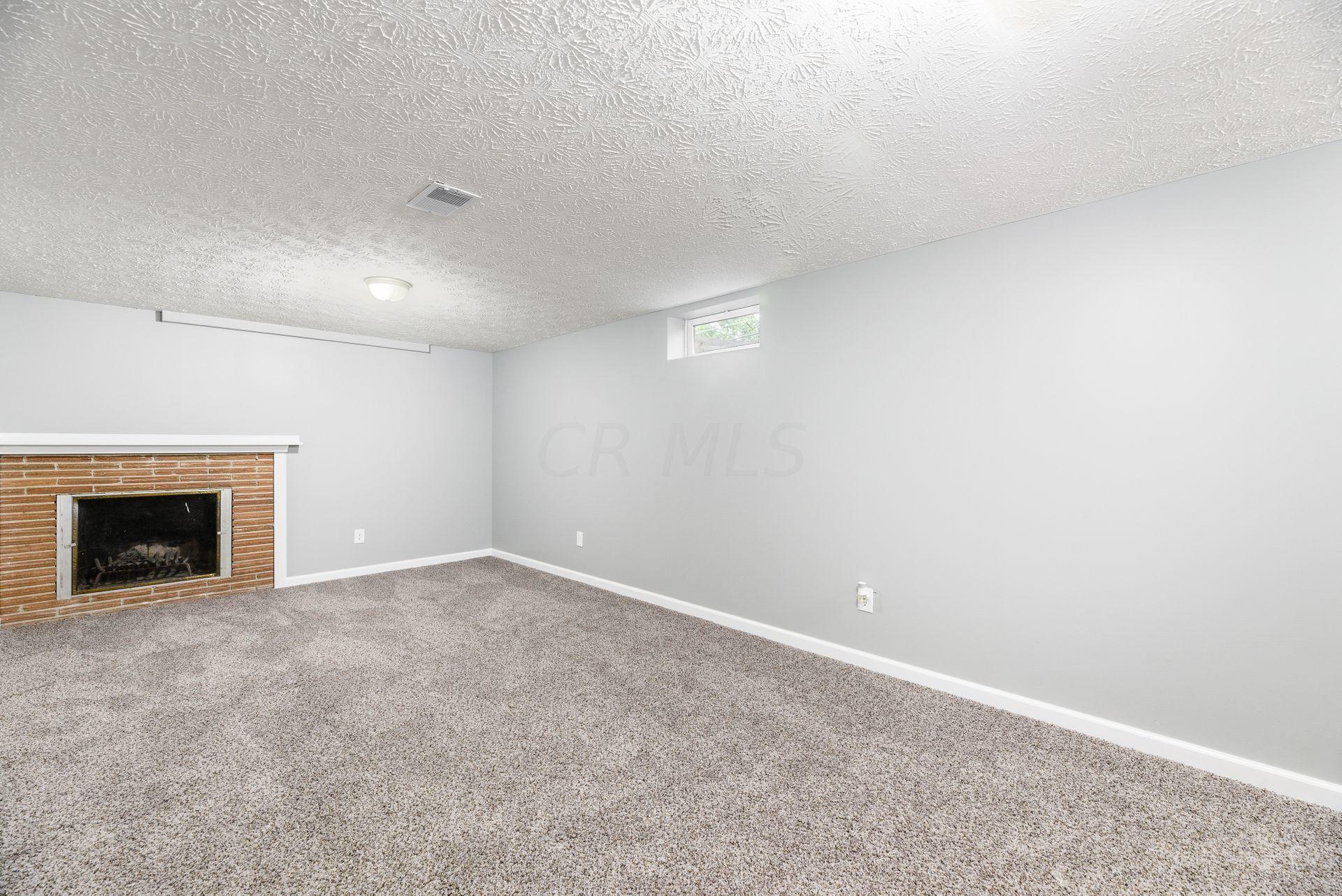 2863 Schwartz Road Columbus, OH 43232 - Photo 17 of 26 Gallery Image 17