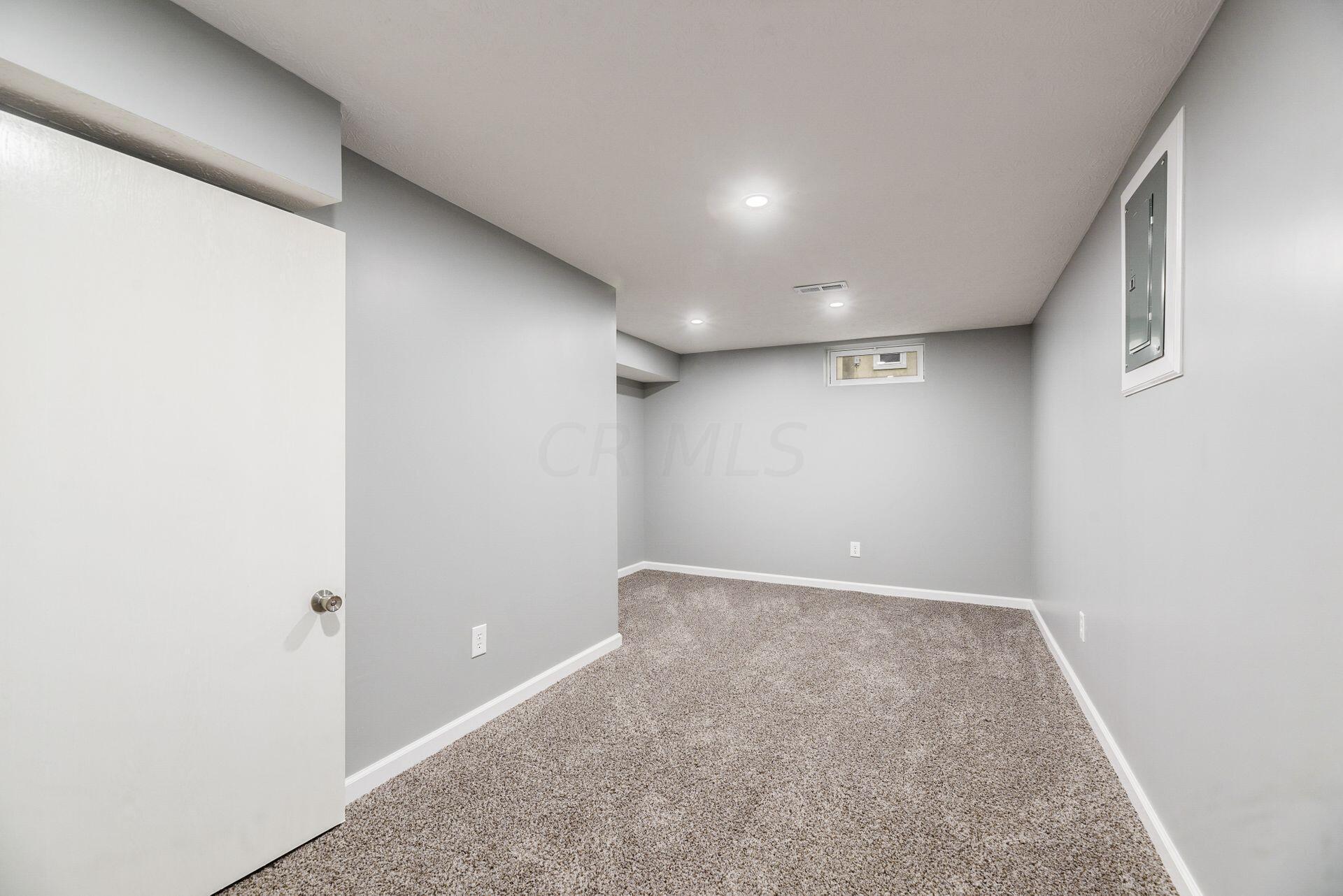 2863 Schwartz Road Columbus, OH 43232 - Photo 20 of 26 Gallery Image 20