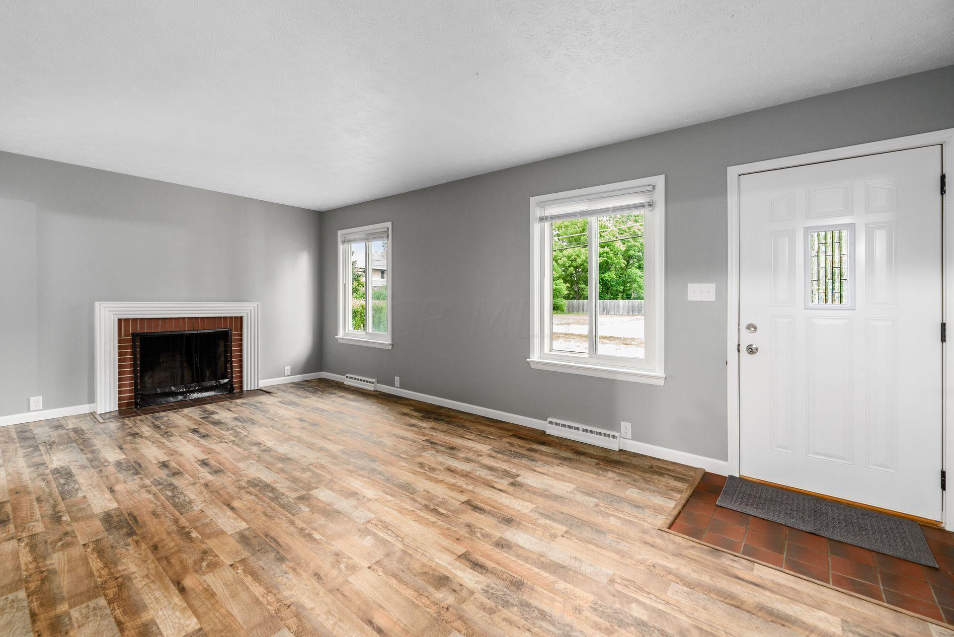 2863 Schwartz Road Columbus, OH 43232 - Photo 3 of 26 Gallery Image 3