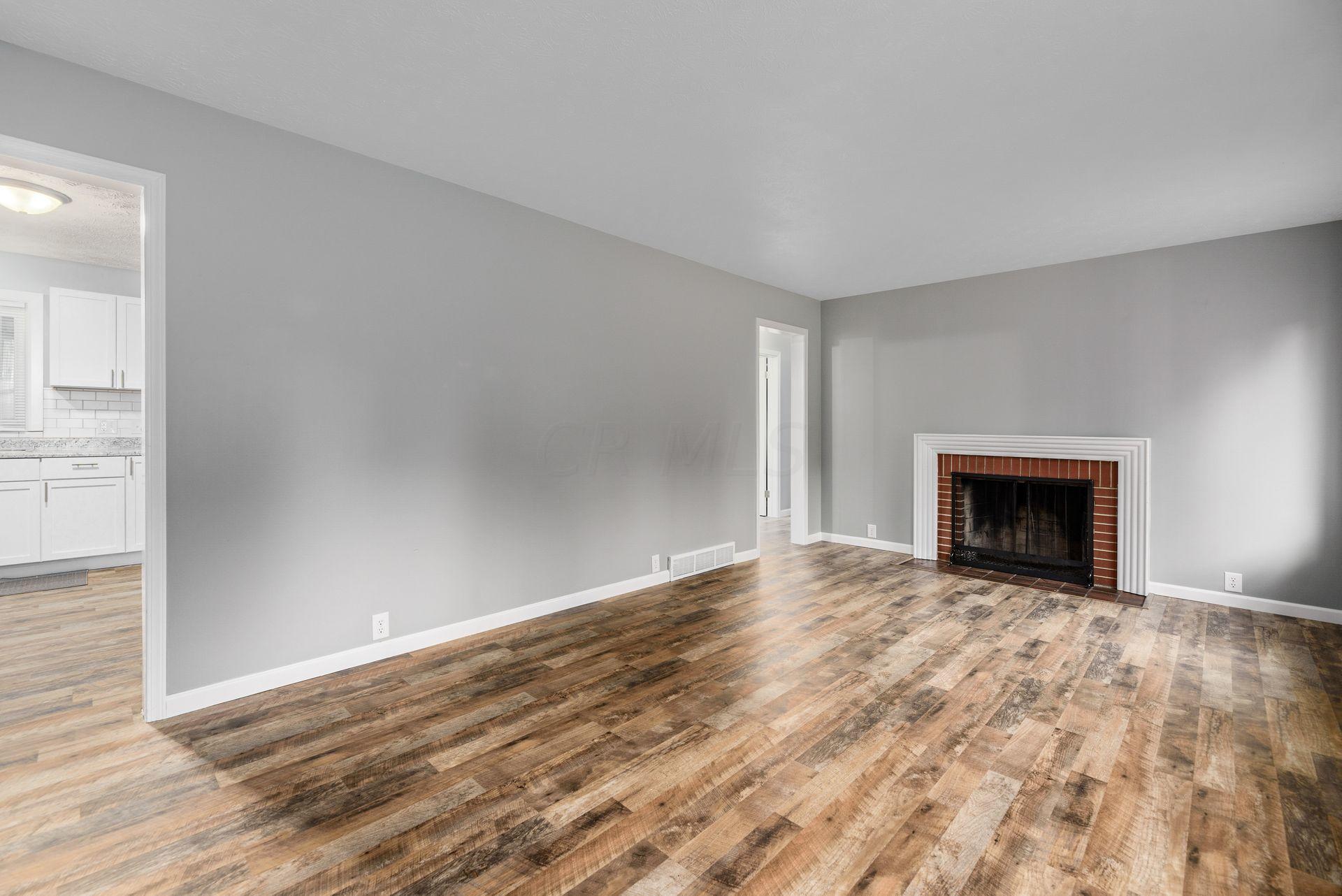 2863 Schwartz Road Columbus, OH 43232 - Photo 4 of 26 Gallery Image 4