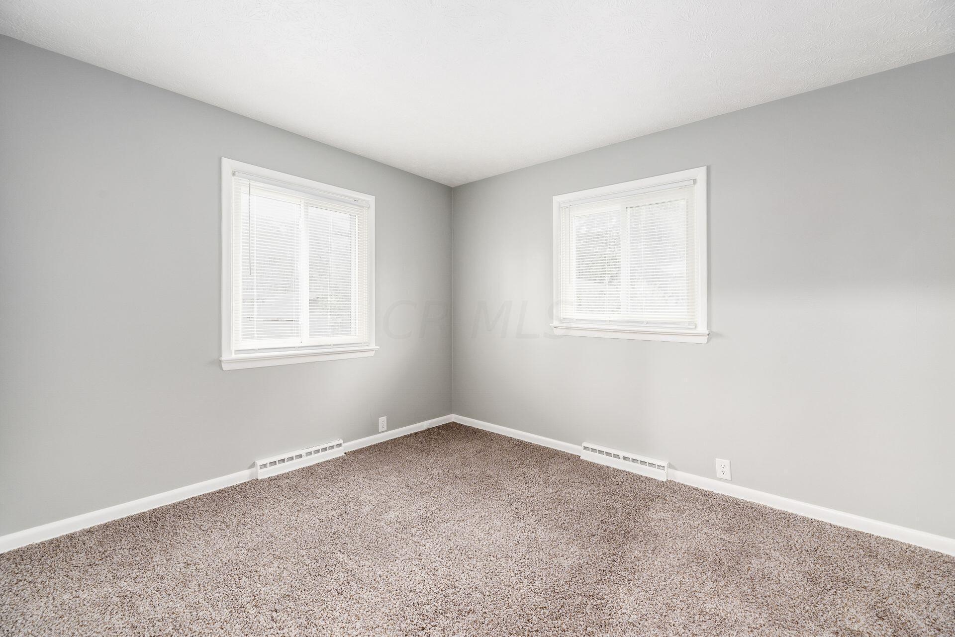 2863 Schwartz Road Columbus, OH 43232 - Photo 10 of 26 Gallery Image 10