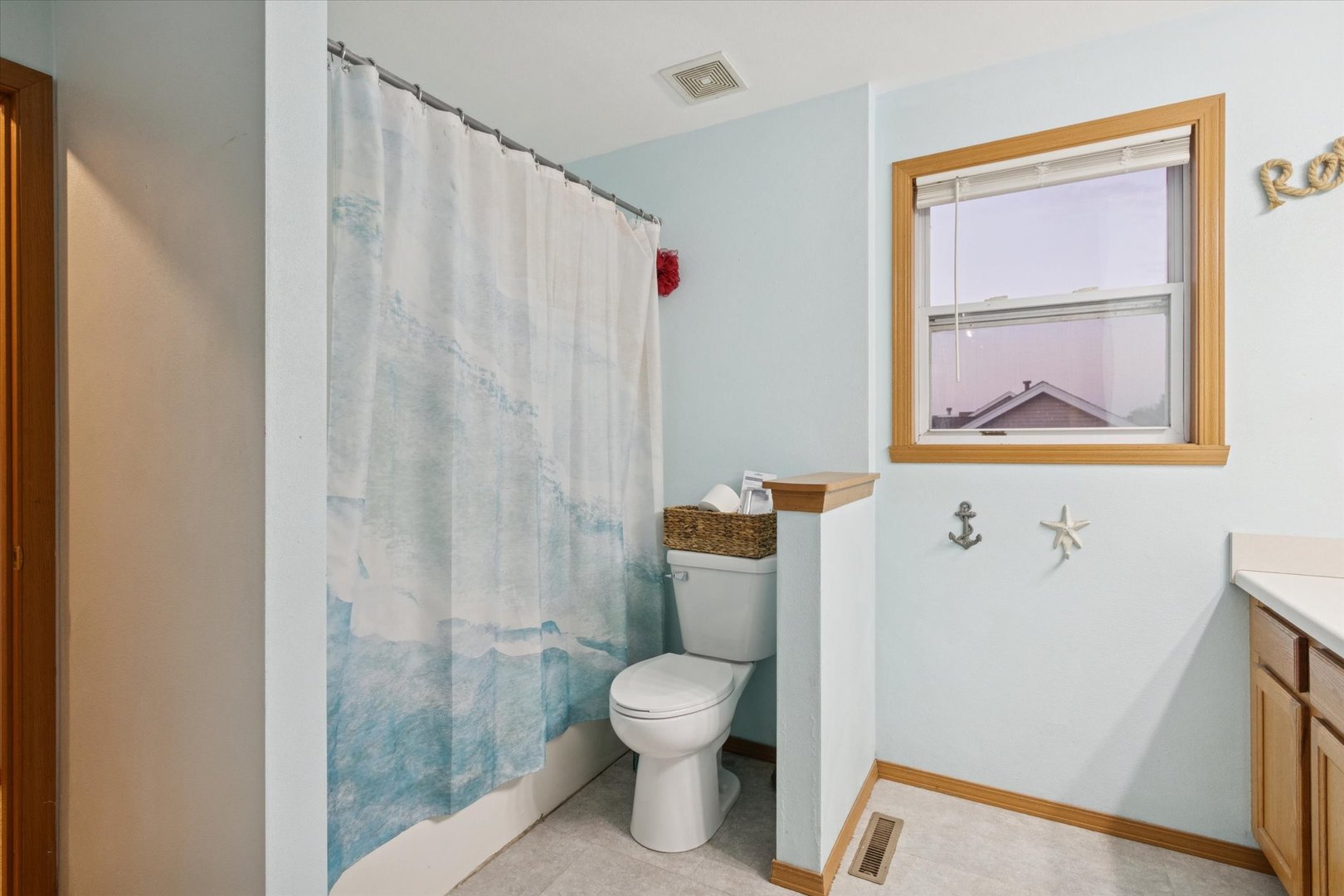549 Bayfield Road Rockton, IL 61073 - Photo 25 of 42 a bathroom with a toilet and a shower