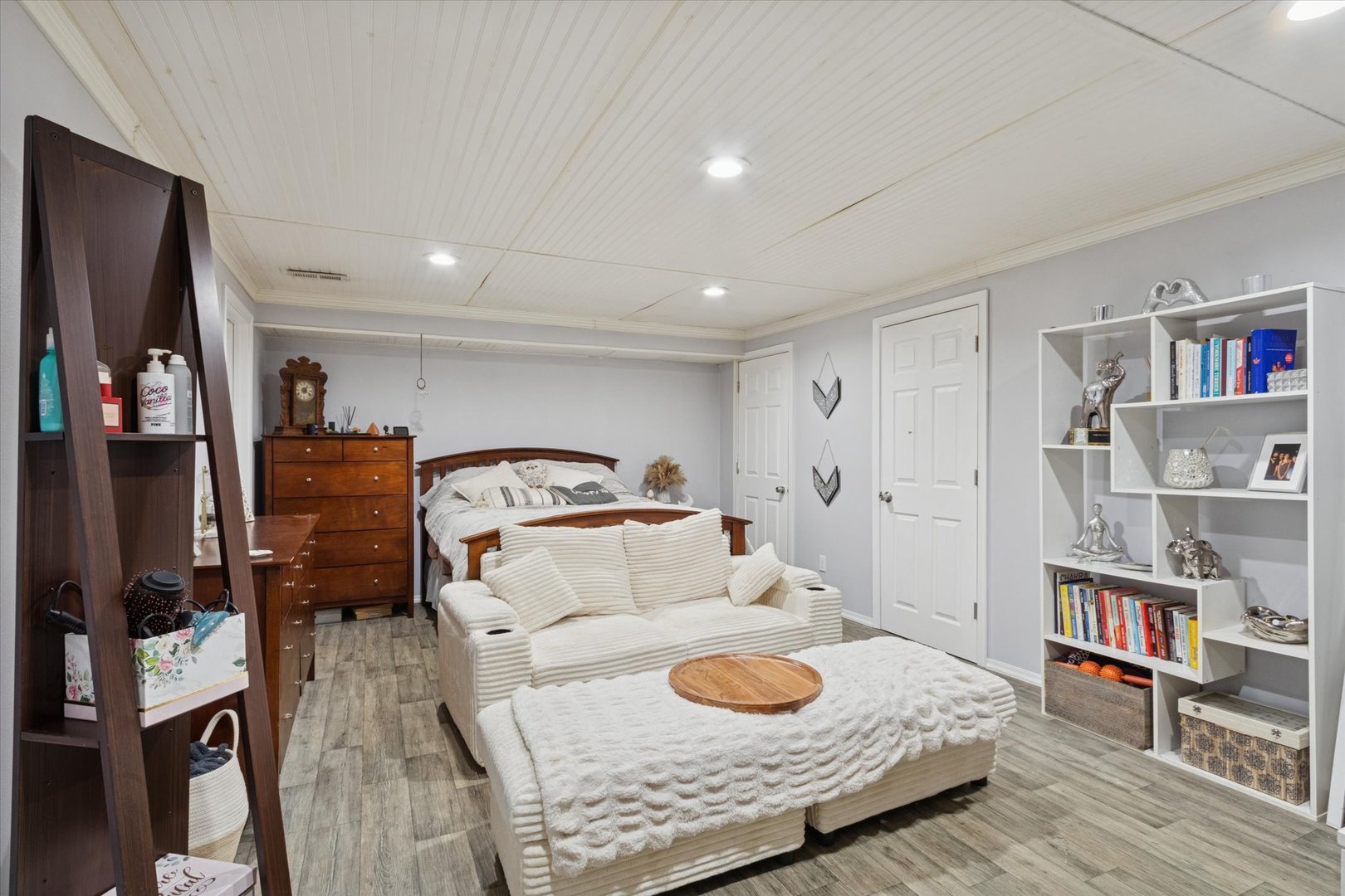 549 Bayfield Road Rockton, IL 61073 - Photo 31 of 42 a bedroom with furniture and a book shelf