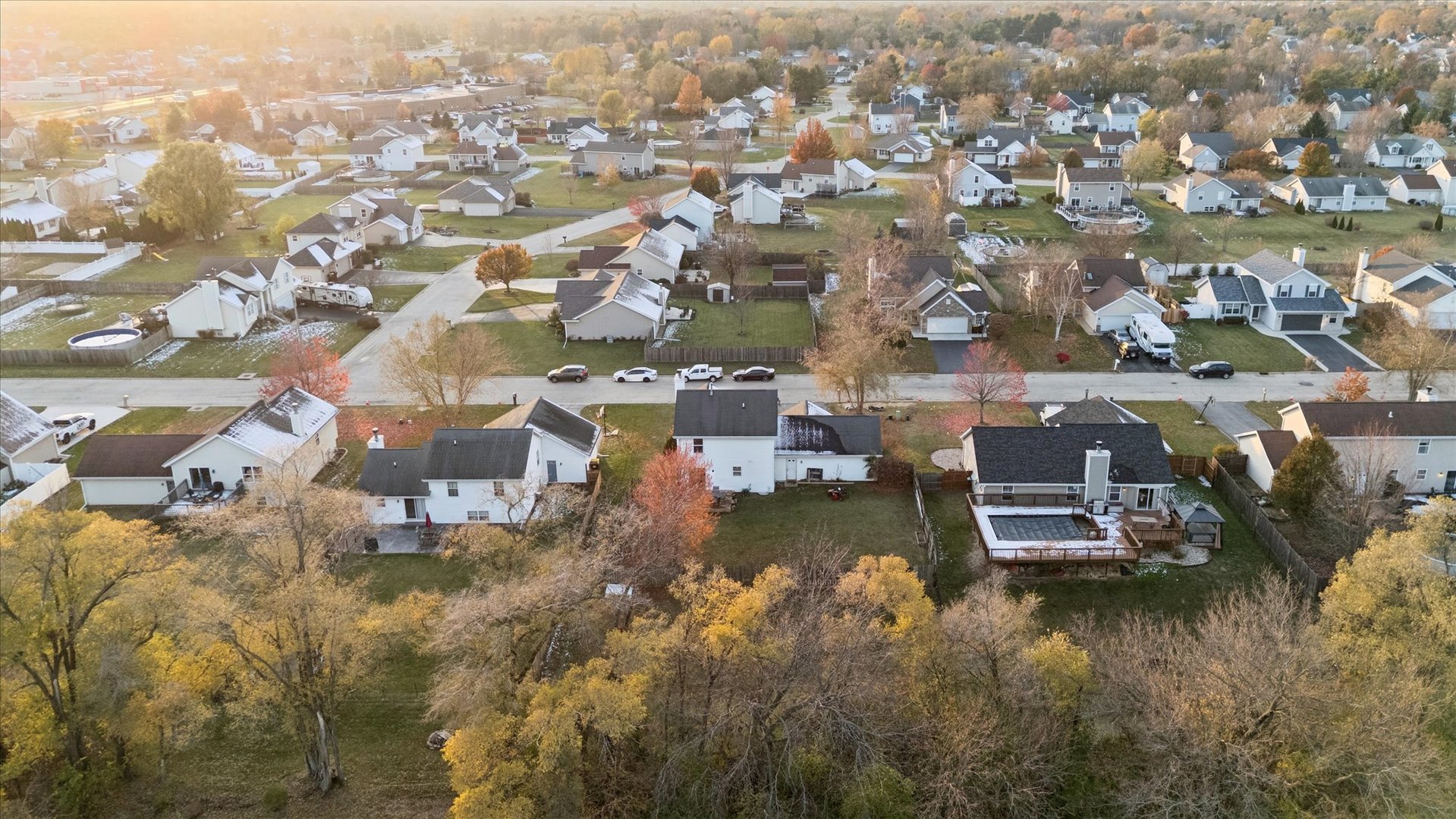 549 Bayfield Road Rockton, IL 61073 - Photo 39 of 42 an aerial view of residential house with yard and lake view