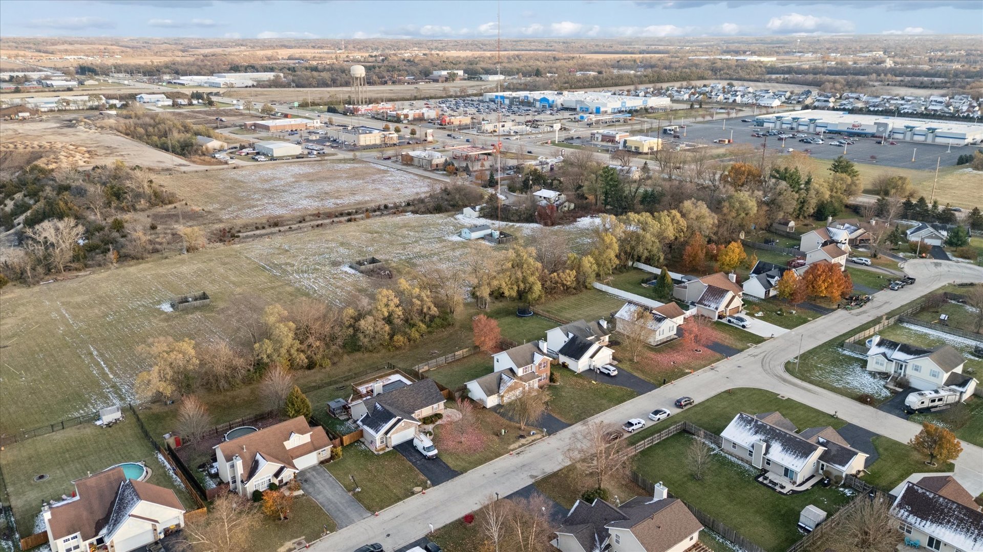 549 Bayfield Road Rockton, IL 61073 - Photo 41 of 42 an aerial view of a city