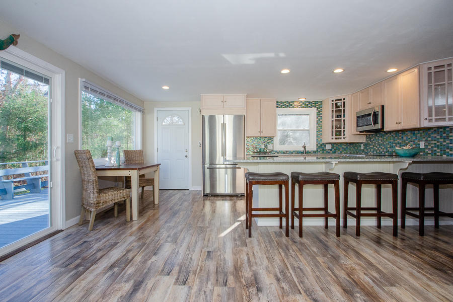 98 Dexter Road Marion, MA 02738 - Photo 5 of 25 1911_Fitzpatrick98Dexter_055