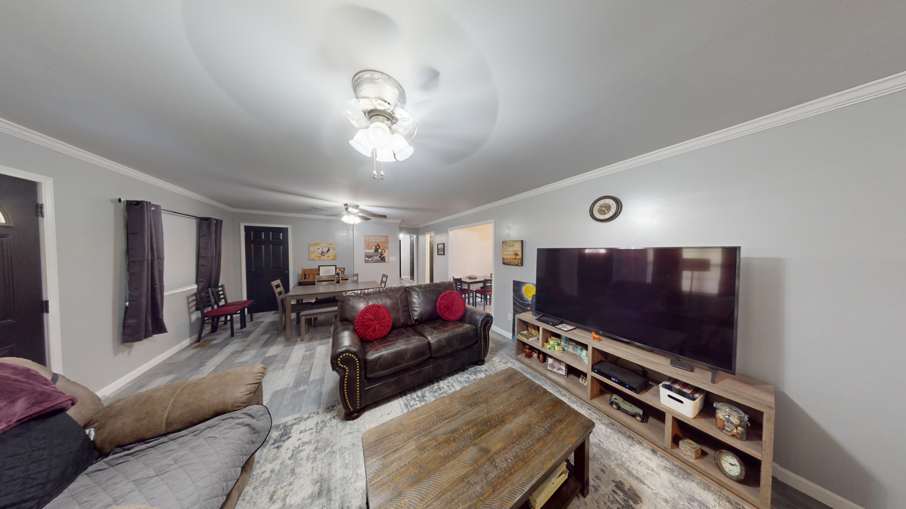 4115 Back Valley Road Evensville, TN 37332 - Photo 5 of 27 5-Living Room 1