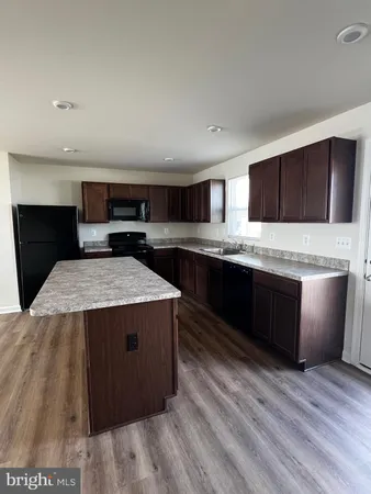 $389,900 | 310 Otero Lane, Hedgesville, WV 25427