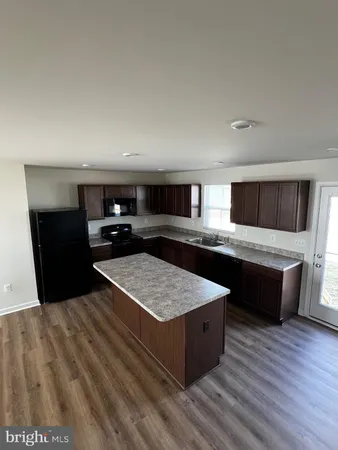 $389,900 | 310 Otero Lane, Hedgesville, WV 25427