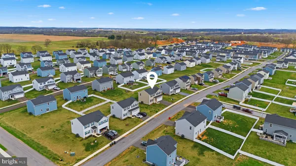$389,900 | 310 Otero Lane, Hedgesville, WV 25427