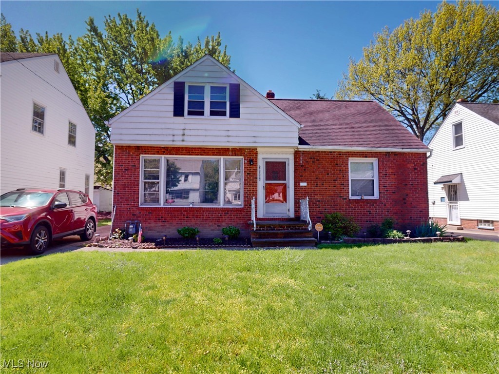 3882 Wallingford Road South Euclid, OH 44121 - Photo 1 of 34
