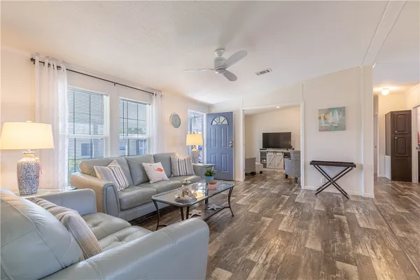 $282,500 | 929 Thrush Circle, Barefoot Bay, FL 32976