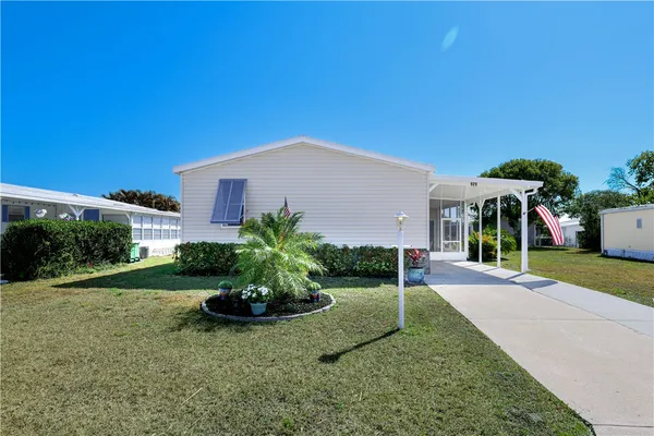 $282,500 | 929 Thrush Circle, Barefoot Bay, FL 32976