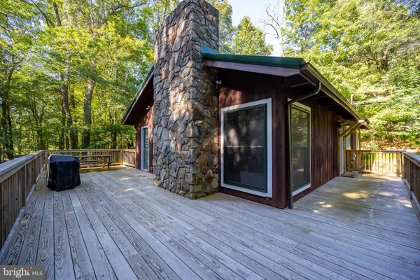 $499,900 | 189 Deer Run Lane, Swanton, MD 21561