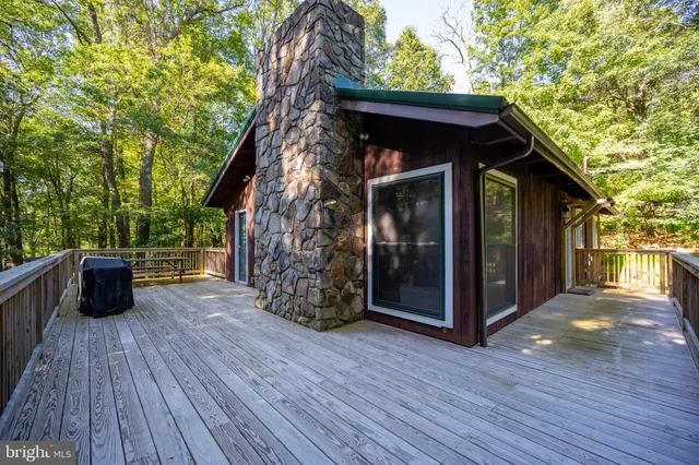 $499,900 | 189 Deer Run Lane, Swanton, MD 21561