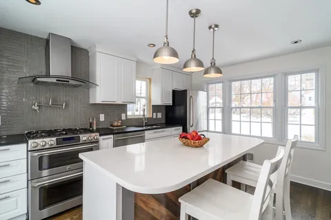 $969,000 | 3 MacArthur Road, Natick, MA 01760