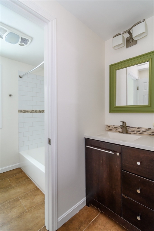 3 MacArthur Road Natick, MA 01760 - Photo 19 of 28