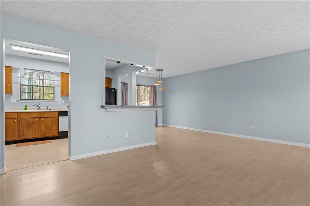 924 Shiloh Ridge Run Northwest Kennesaw, GA 30144 - Photo 2 of 31