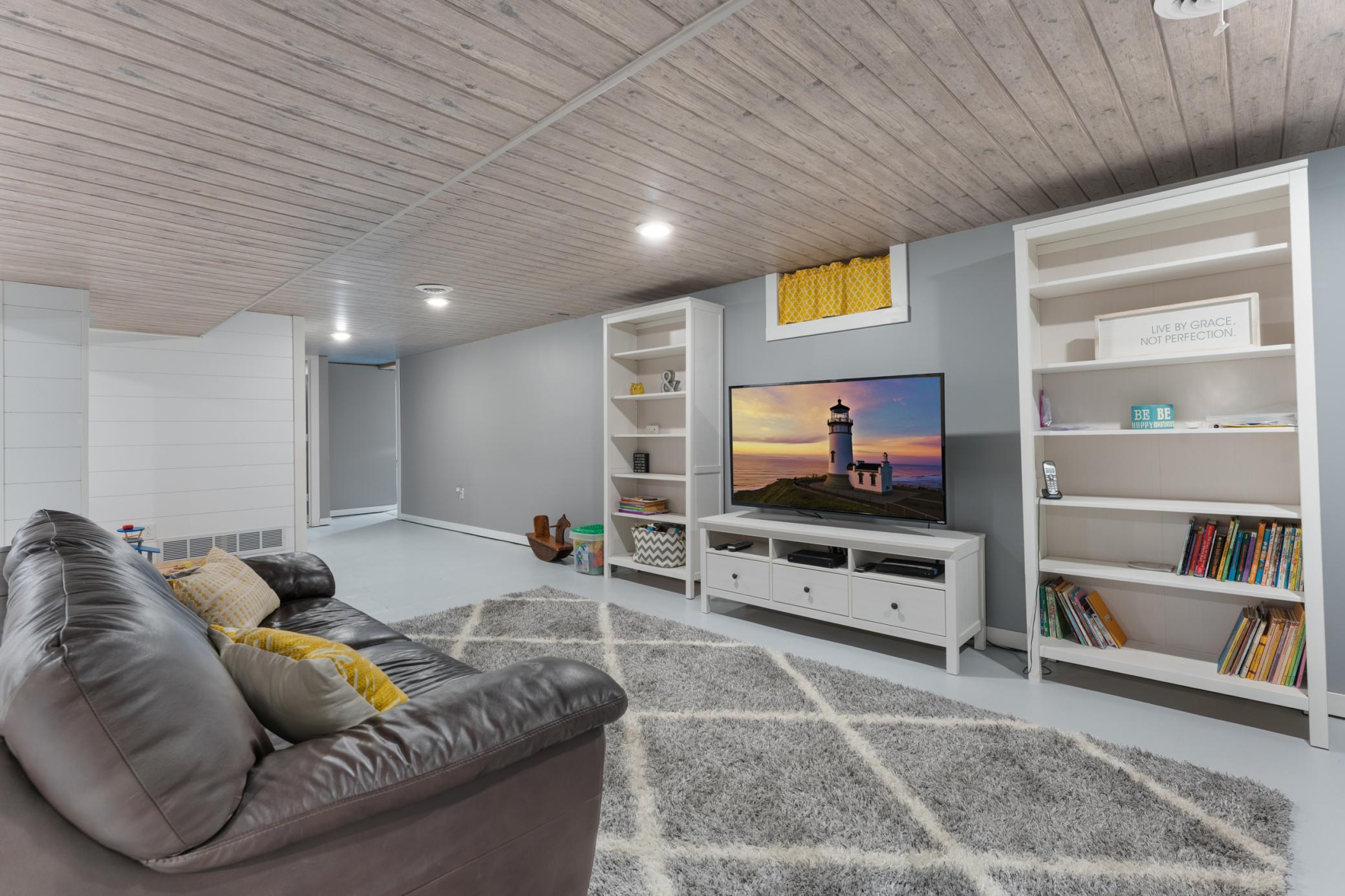 619 Portland Court Northeast Rochester, MN 55906 - Photo 35 of 49