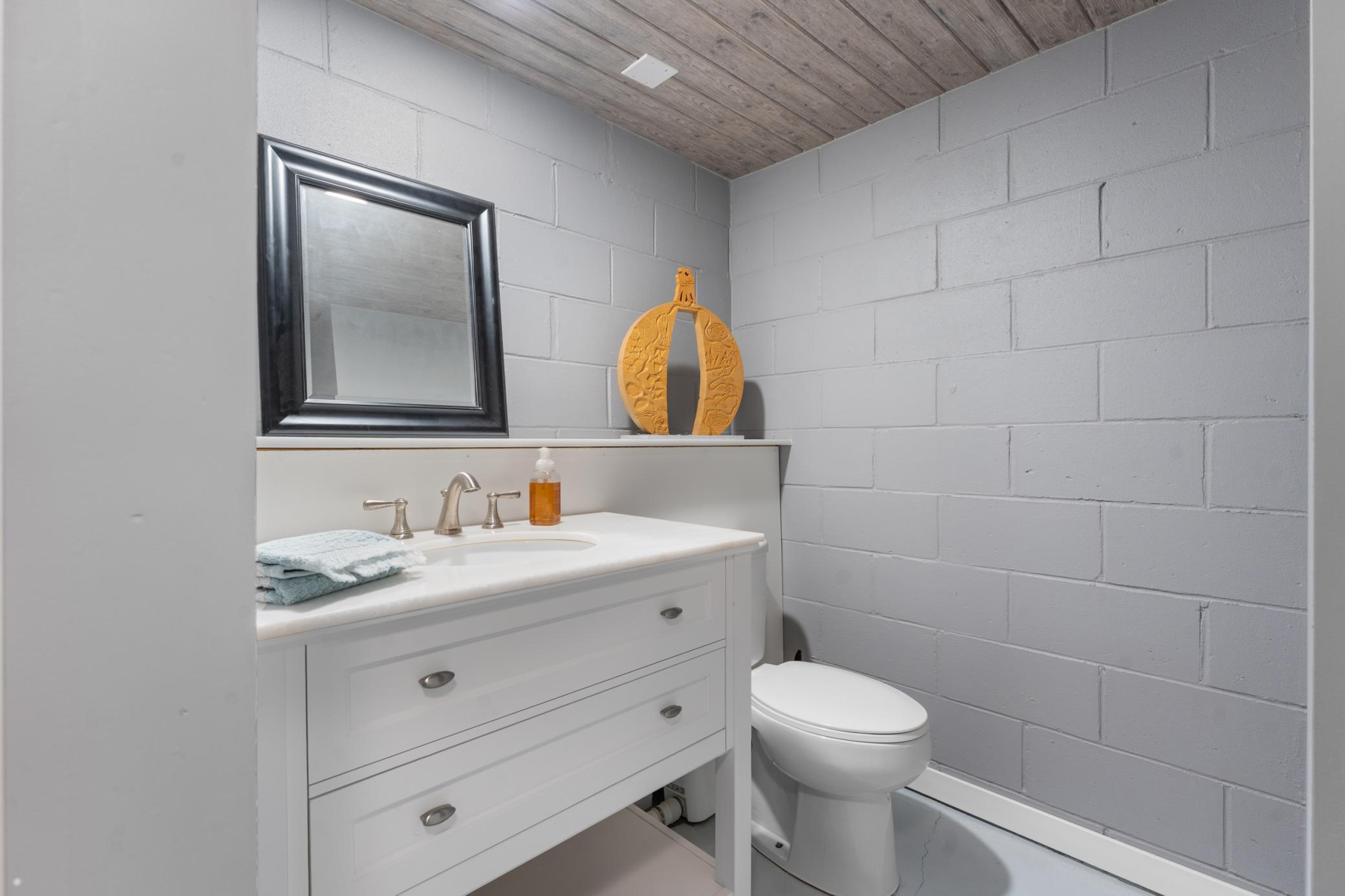 619 Portland Court Northeast Rochester, MN 55906 - Photo 36 of 49