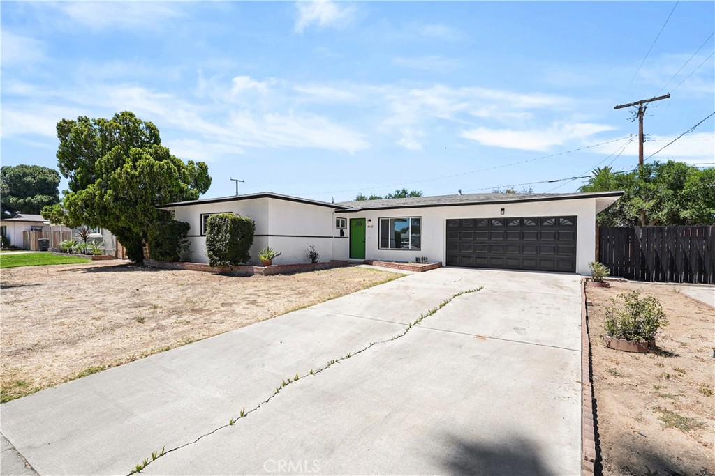 4092 Overland Street Riverside, CA 92503 - Photo 5 of 42