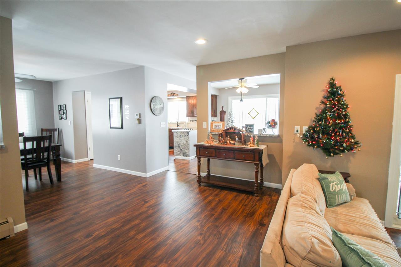 5256 Farrand Road Clio, MI 48420 - Photo 6 of 52 50062424-5.JPG