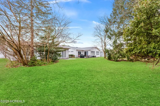 $349,900 | 170 Courtshire Drive, Brick, NJ 08723