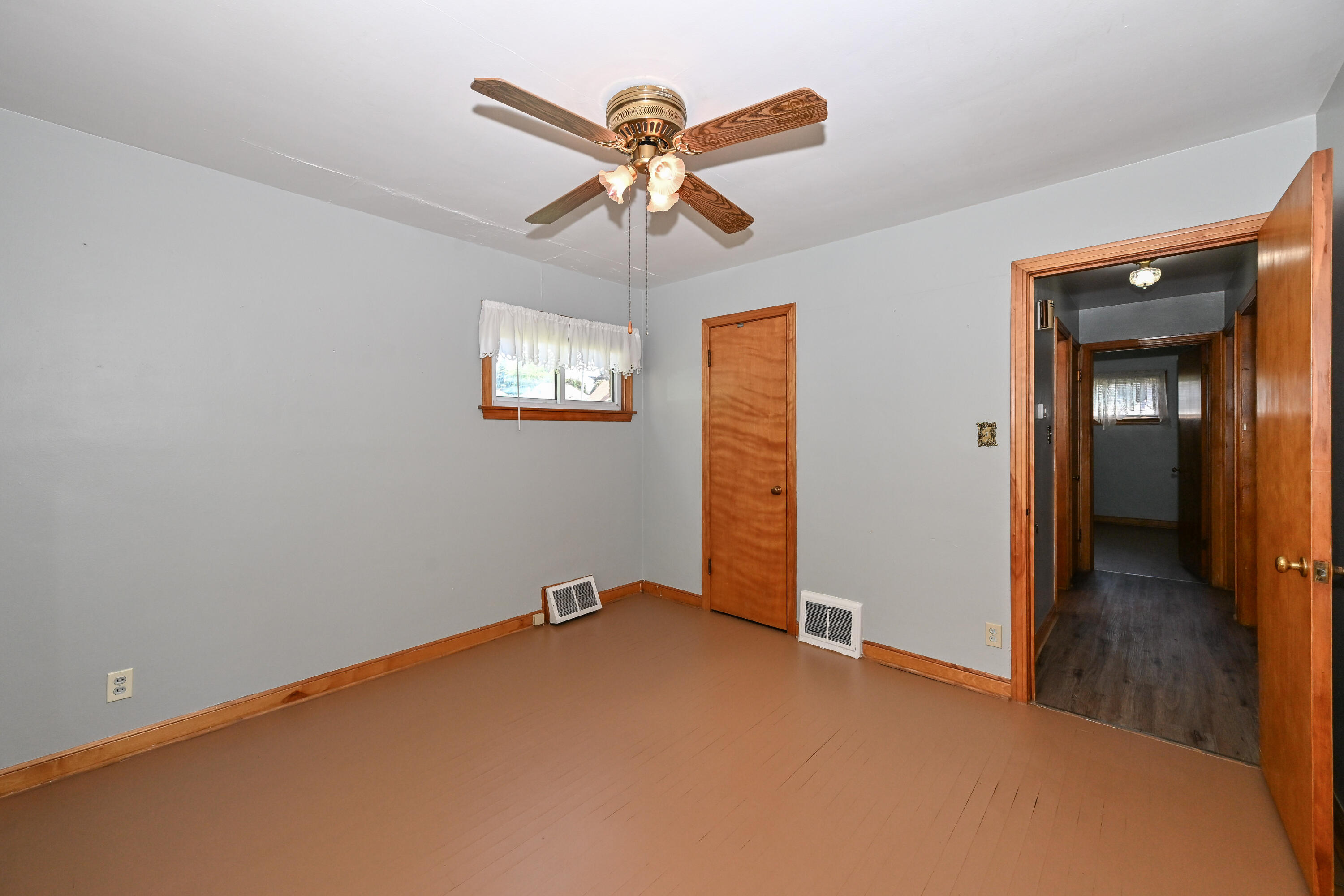 4164 South 4th Street Milwaukee, WI 53207 - Photo 13 of 30 DZ4164-13